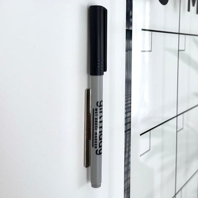 Wet-erase marker - magnetic